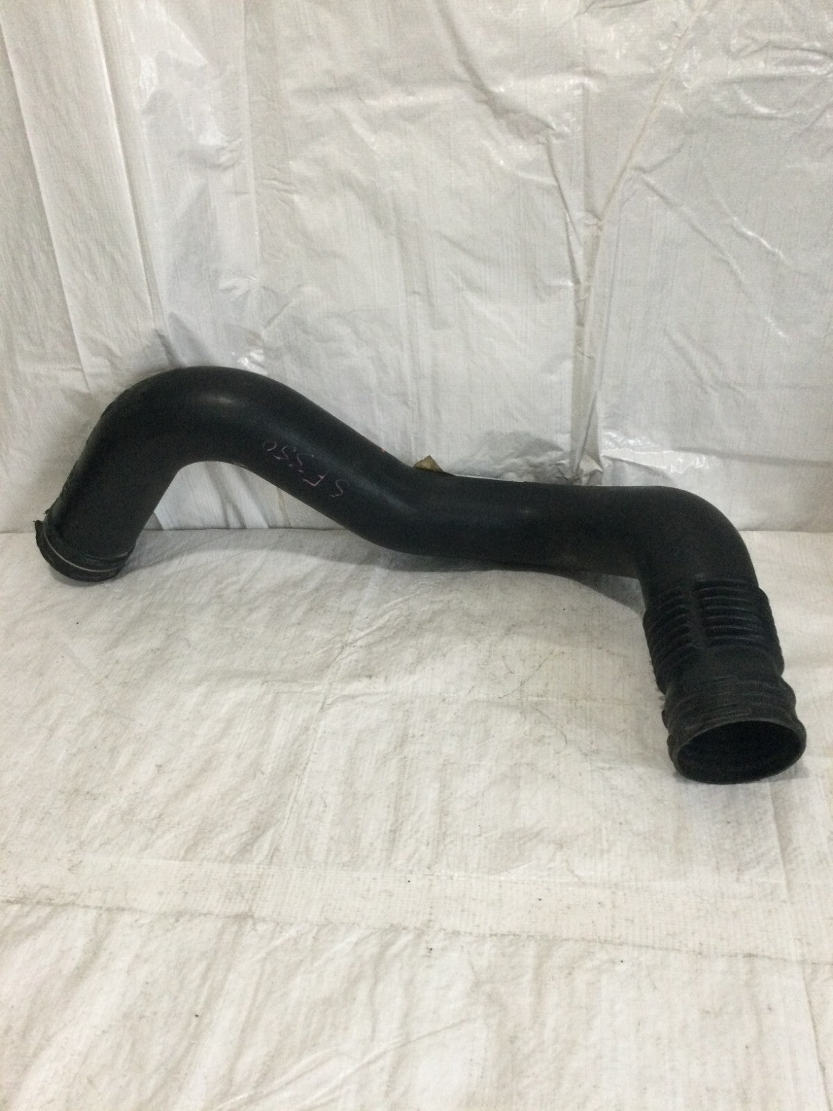 2004-2007 Ford F-350SD F350 Super Duty Air Duct Hose To Intake Manifold Tube OEM