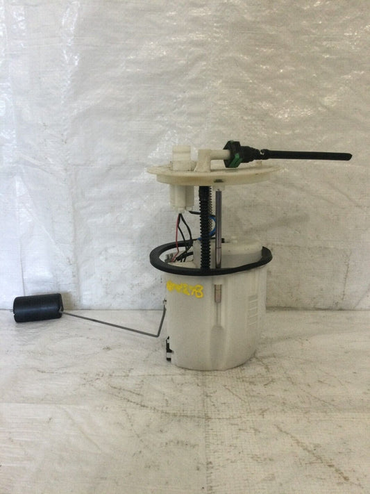 2016 Mitsubishi Lancer Fuel Pump Assembly 2.4L 1760A167  OEM