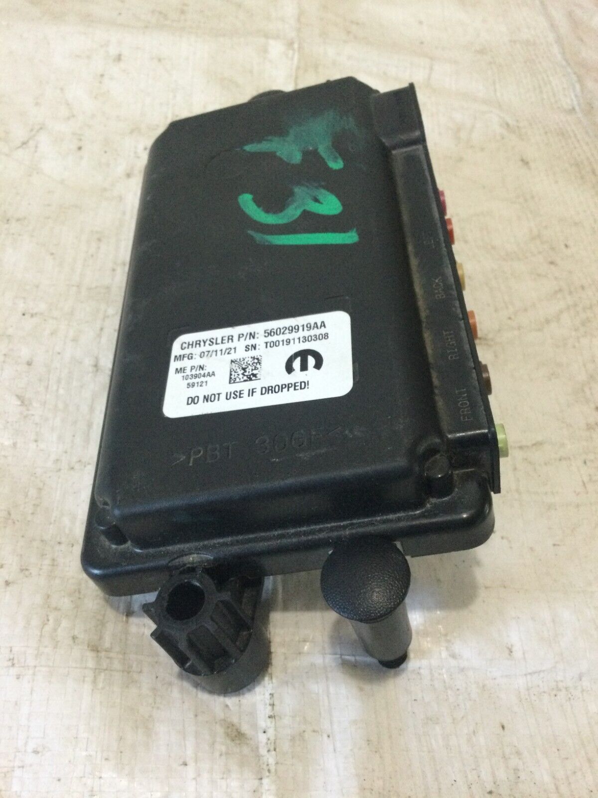 2021 RAM 3500  2021 Camera/Projector  5602919AA OEM