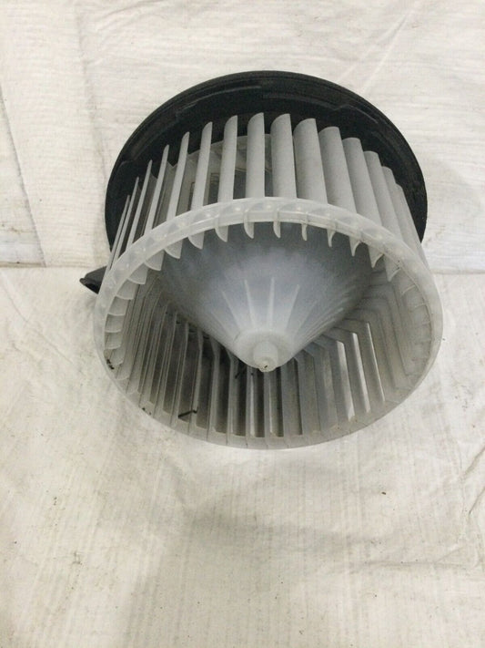 2012 GMC Sierra 1500 A/C Heater Blower Motor OEM