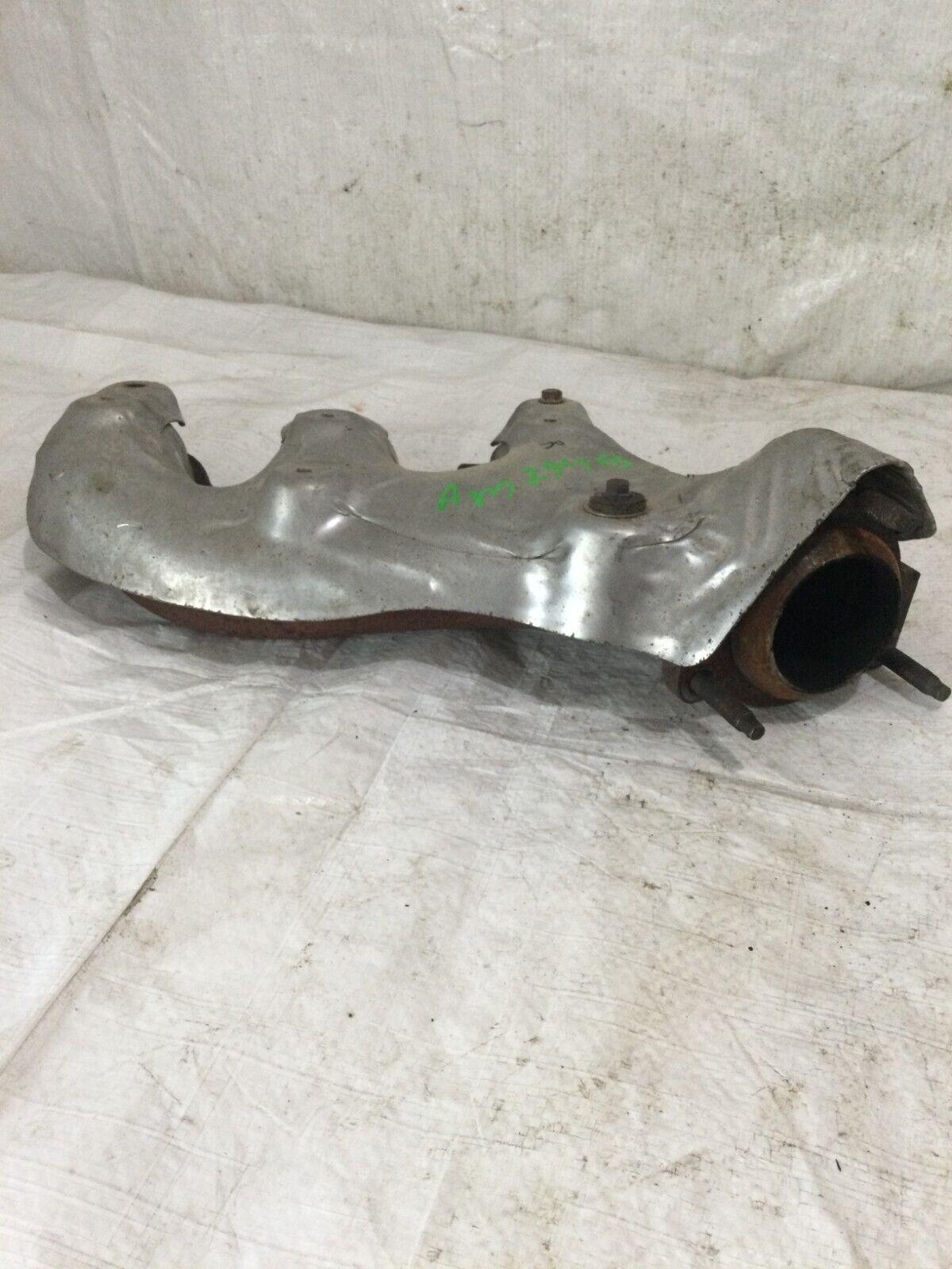 2019 Chevrolet Silverado 1500  Right Side Exhaust Manifold OEM