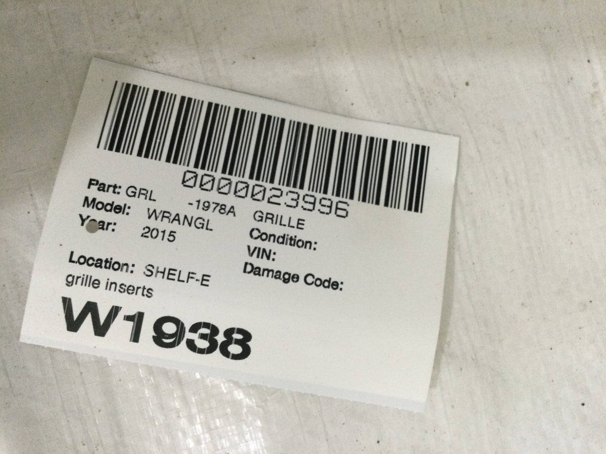 2007-2018 Jeep Wrangler JK Grille OEM 5NB84TRM MARKED DAMAGE LOOK PHOTO