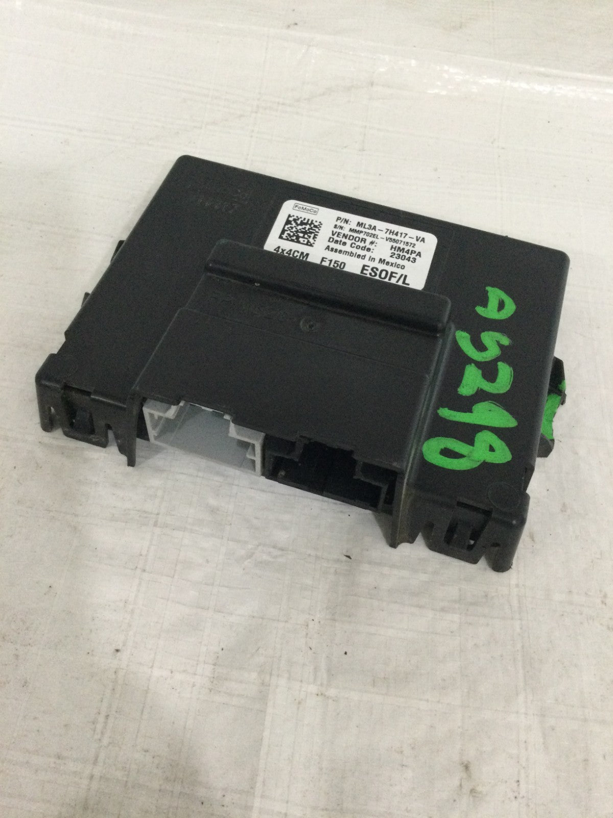 2023 Ford F150 F-150 Transfer Case Control Module OEM ML3A-7H417-VA DAMAGED