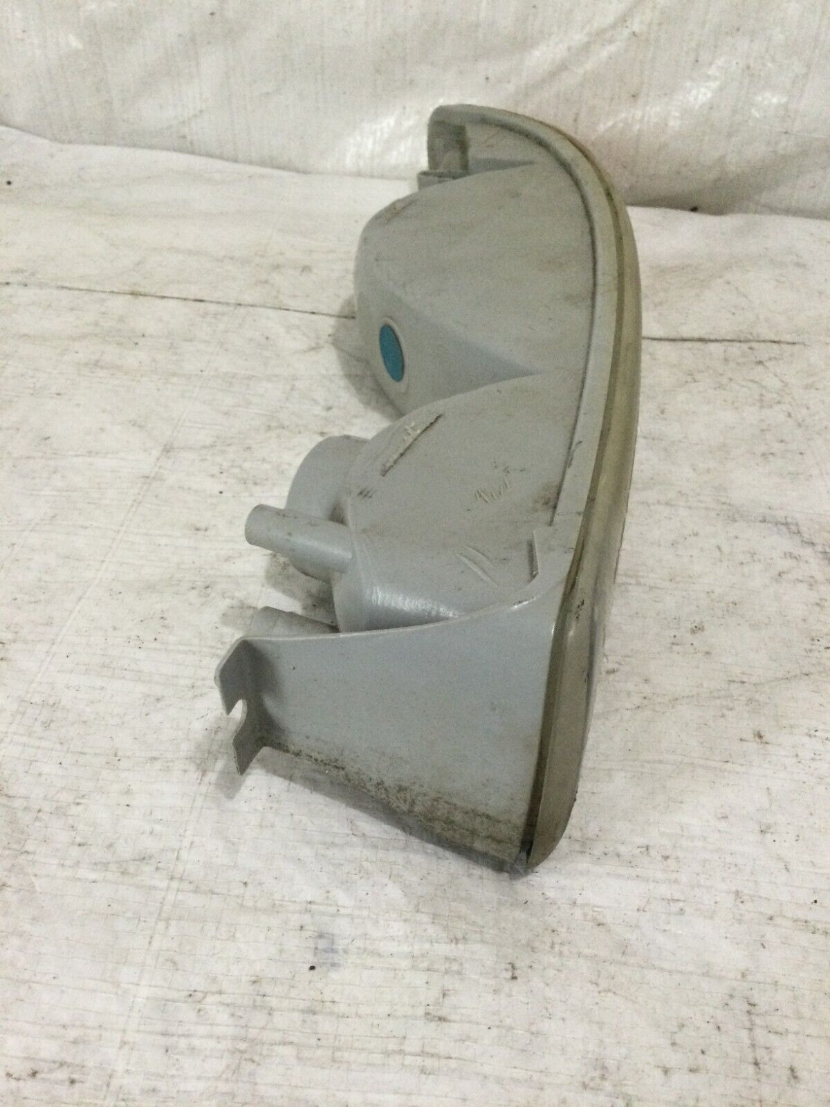 2007 GMC Sierra 1500 Right Turn Signal Assembly OEM