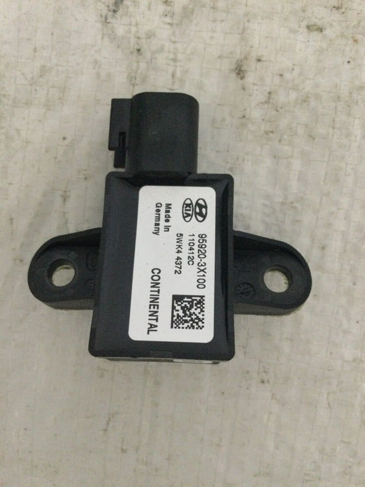 2012 Hyundai Elantra Left Crash Impact Sensor OEM 95920-3X100