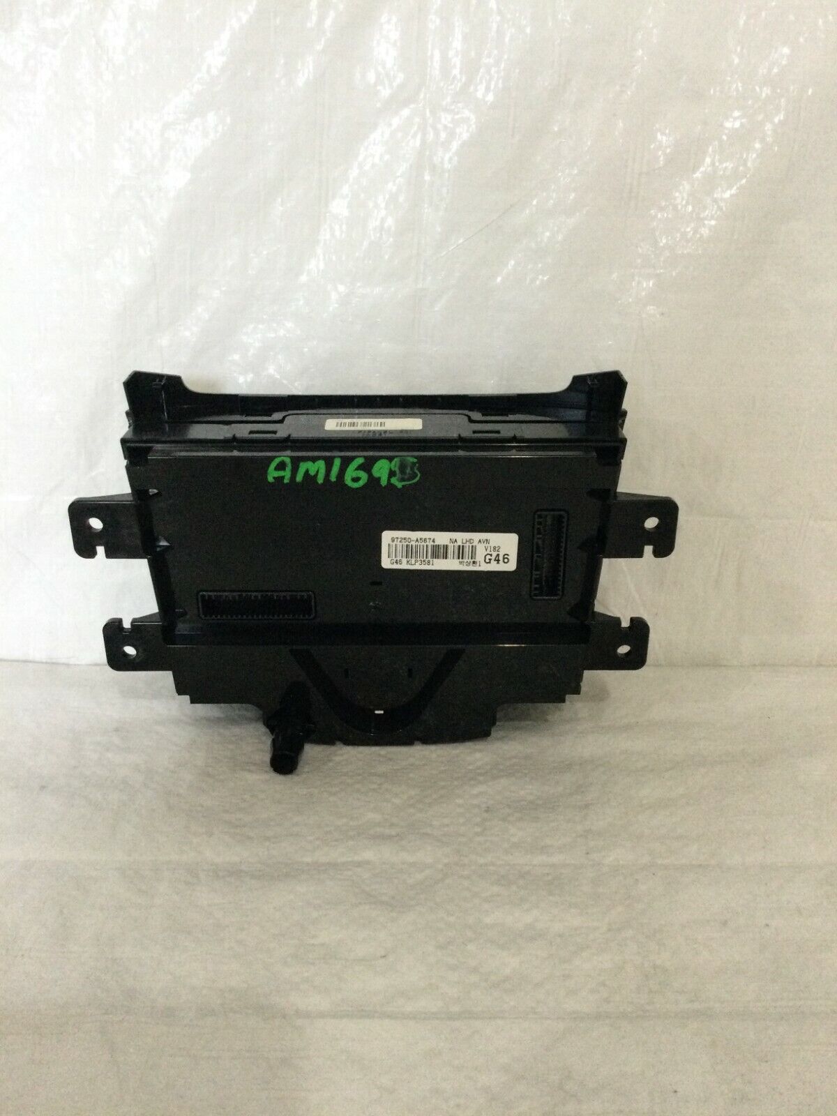 2016-2017 Hyundai Elantra GT A/C Heater Climate Control Unit OEM 97250-A5674