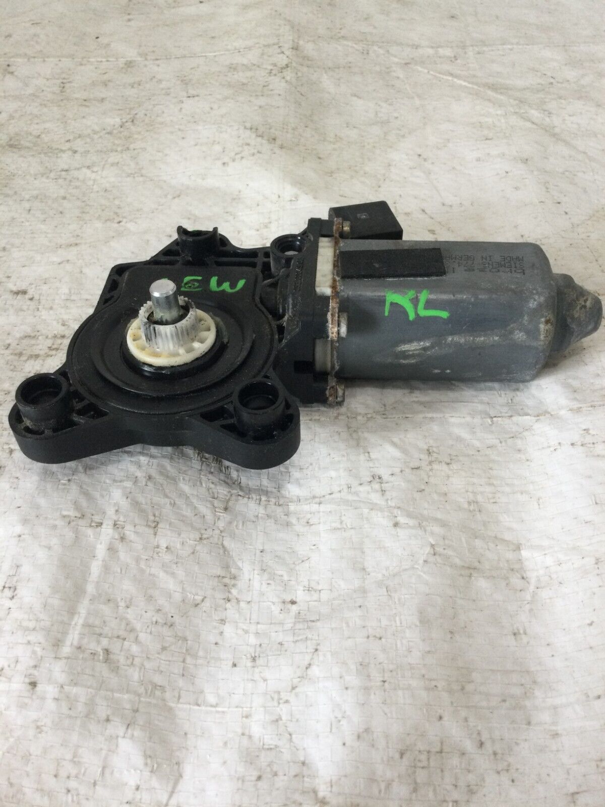 2004 Mercedes Benz S430 Rear Left Power Window Motor OEM