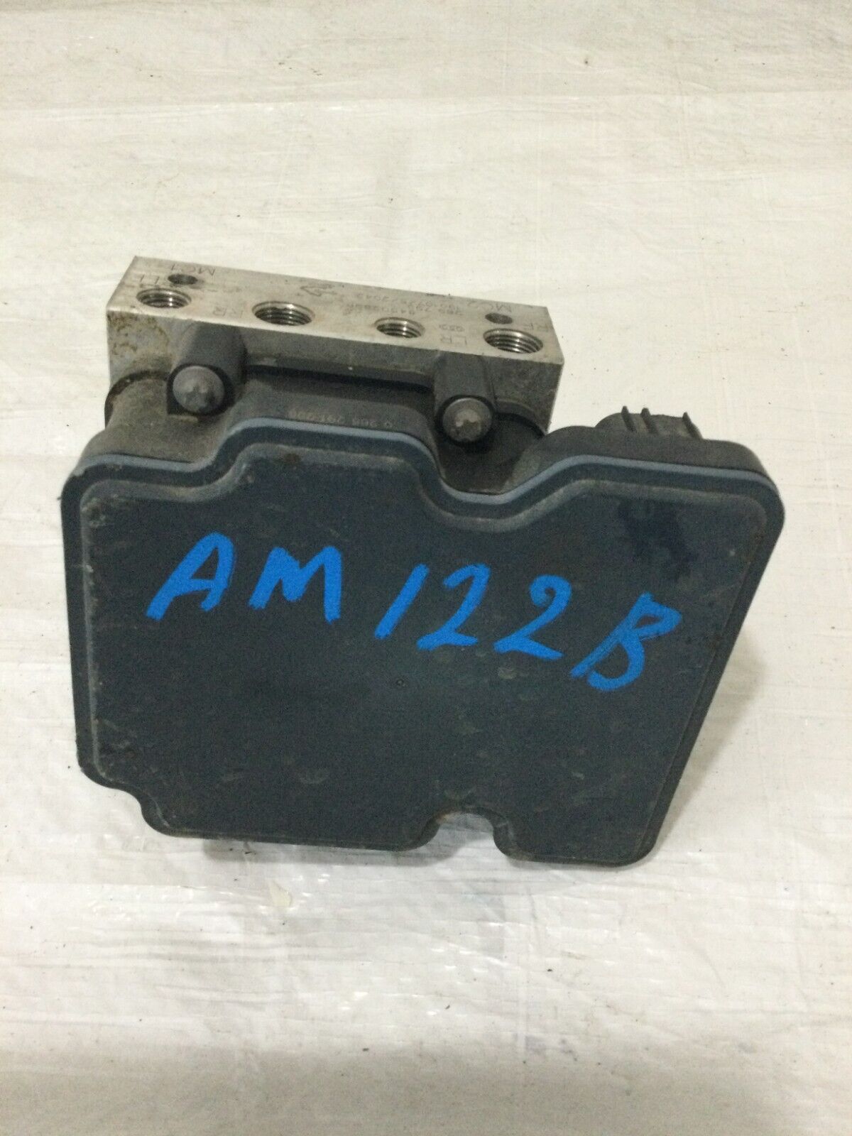 2019 Buick Regal ABS Anti Lock Brake Pump Module 84502896 OEM