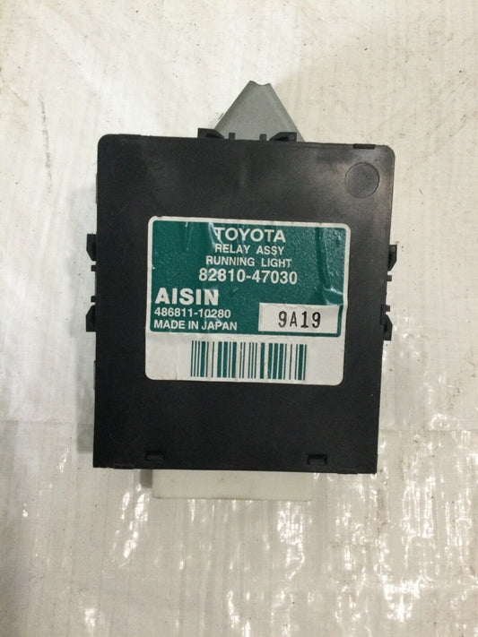 2009 Toyota Prius Running Light Relay Module 82810-47030 8281047030 OEM