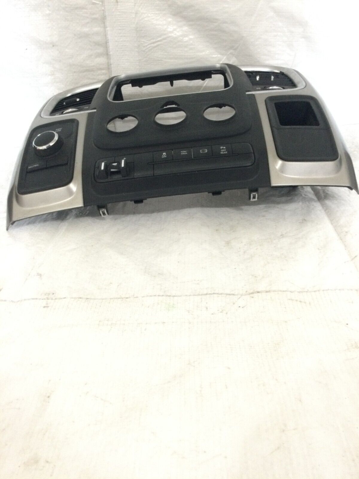 2018 Dodge RAM 3500 Center Dash Radio Vent W/ Trailer Brake Control Switch OEM
