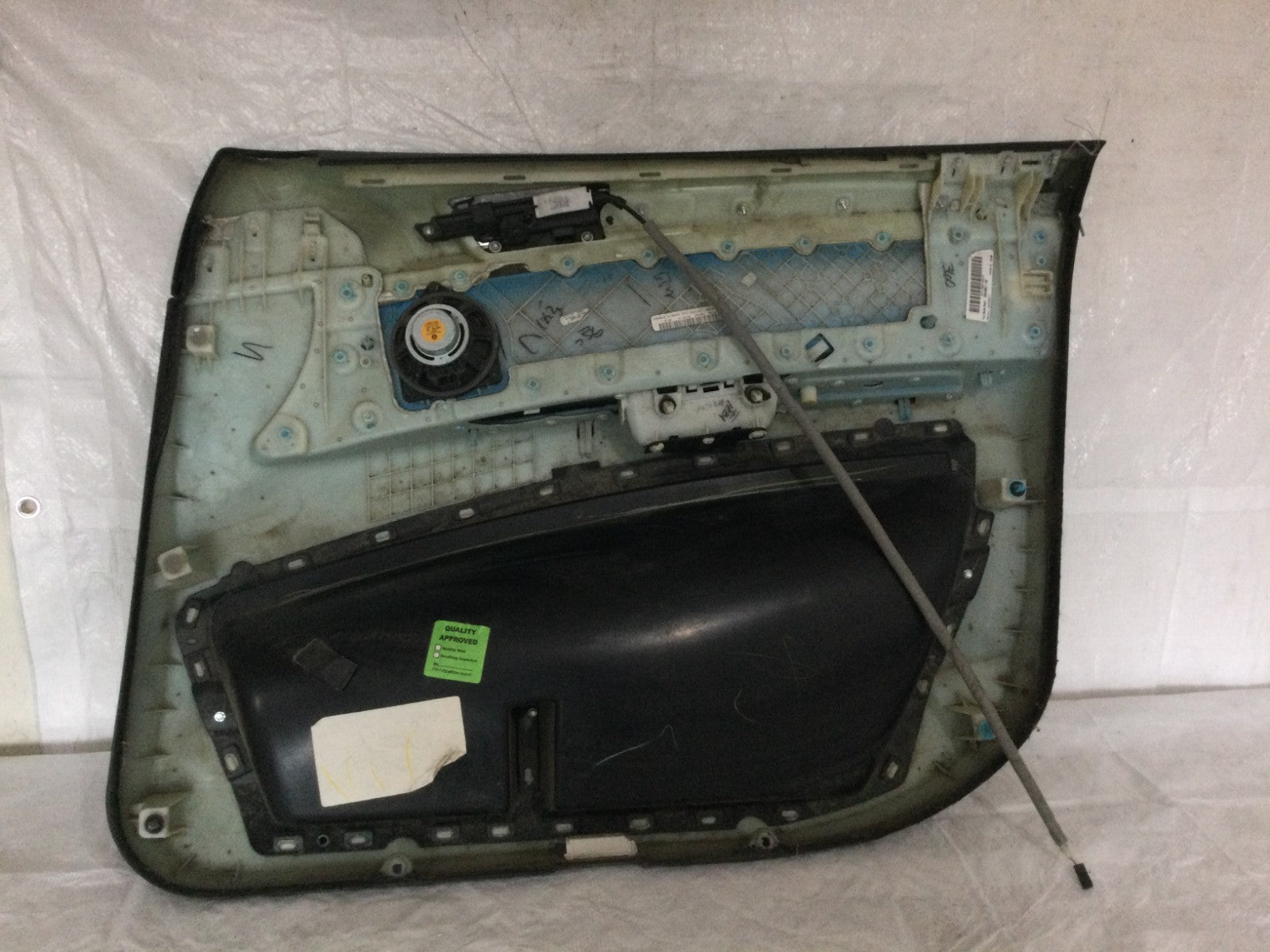 2004 BMW 745I Front Left Driver Side Interior Door Panel OEM 70W3007-02