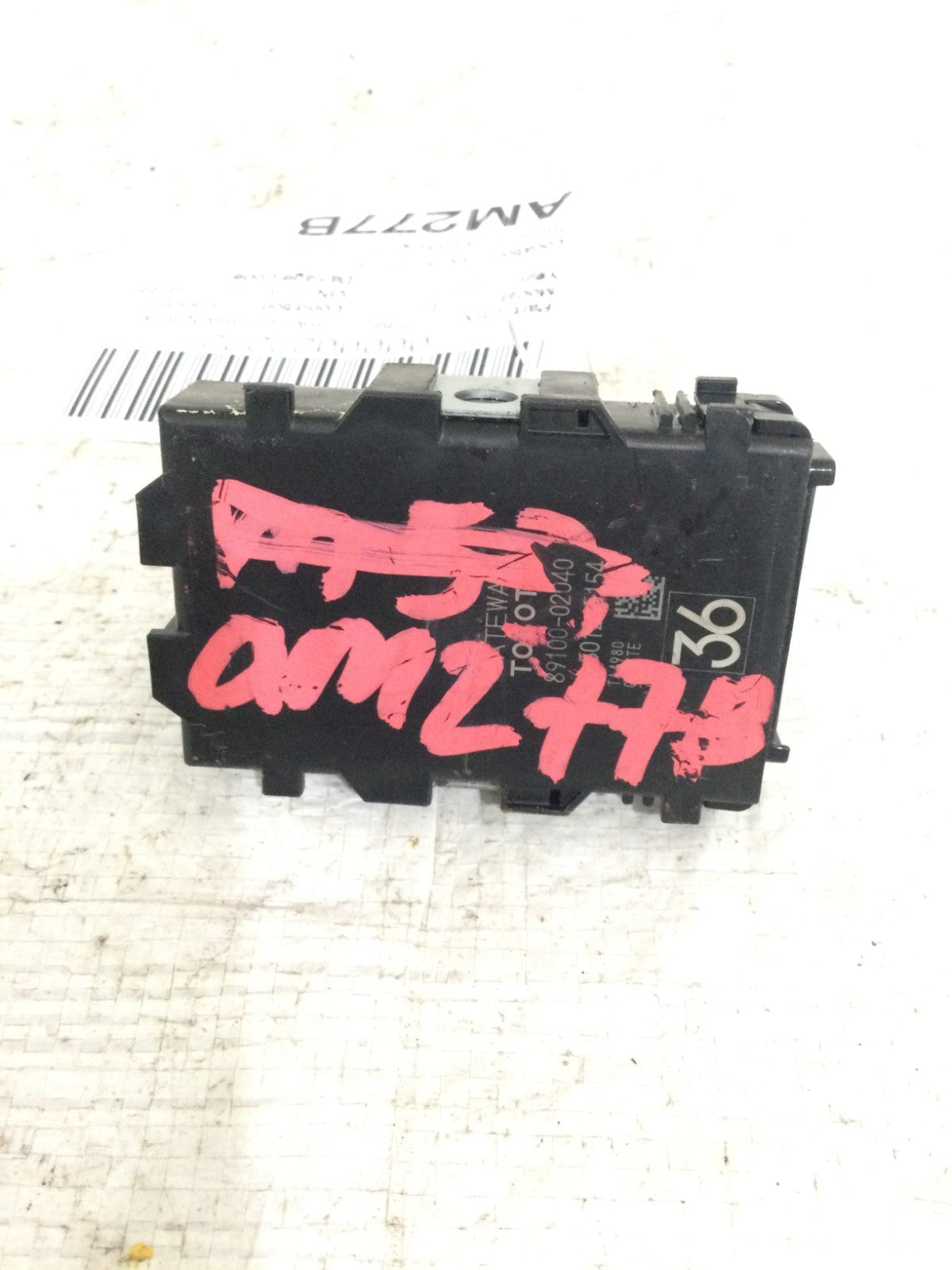 2017 Toyota Corolla Network Gateway Module OEM 89100-02040