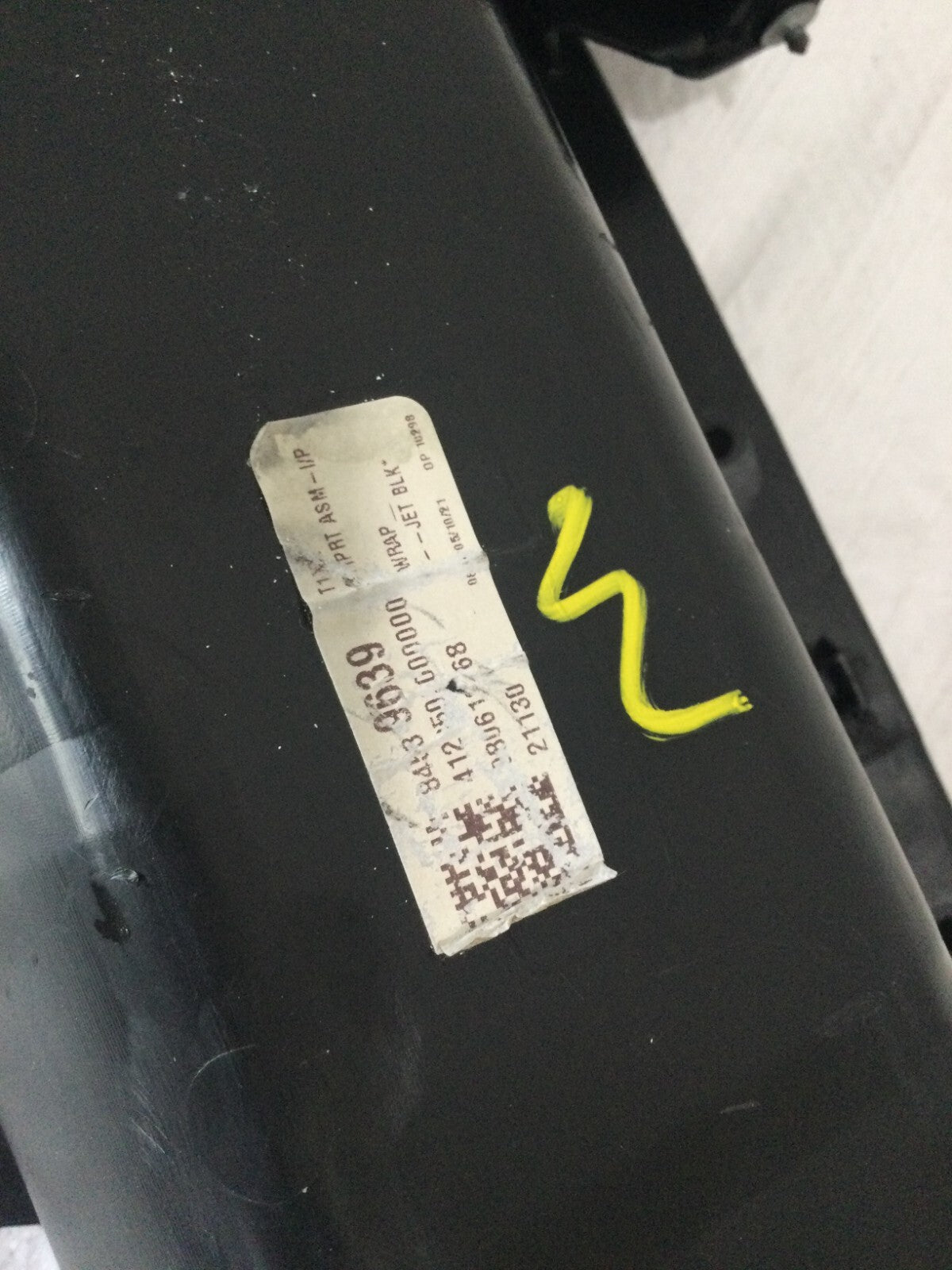 2019-2023 GMC Sierra 1500 Dashboard Glove Box Assembly OEM