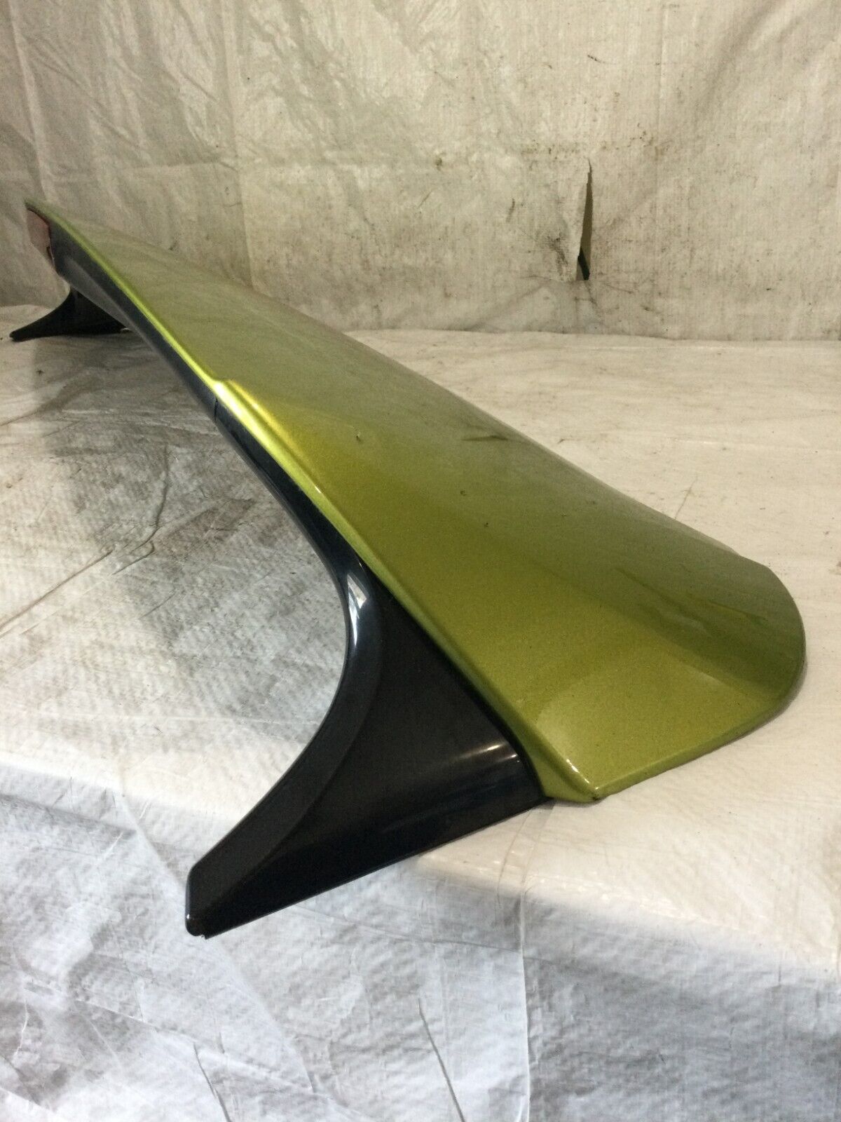 2017-2019 Nissan Rogue Sport Green Rear Spoiler OEM.