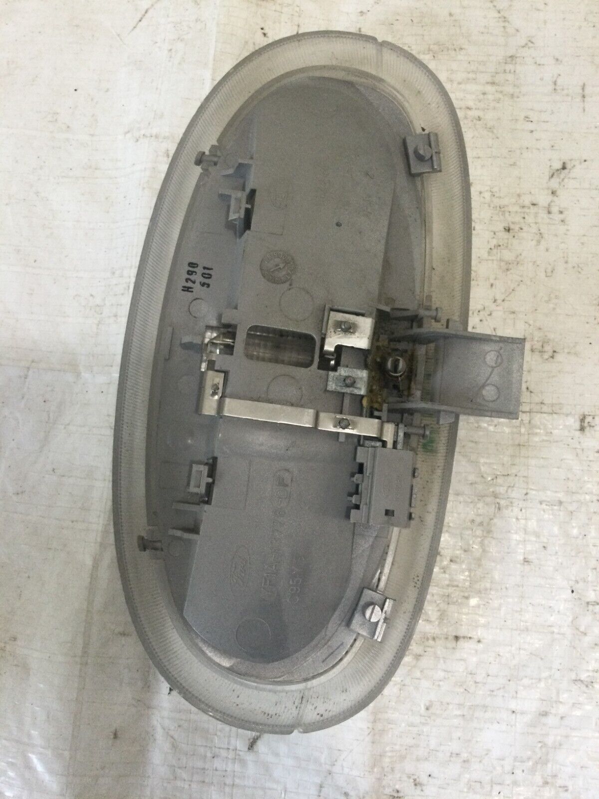 2007 Ford F350SD Overhead Console Interior Dome Light OEM YF1A-13776-DF