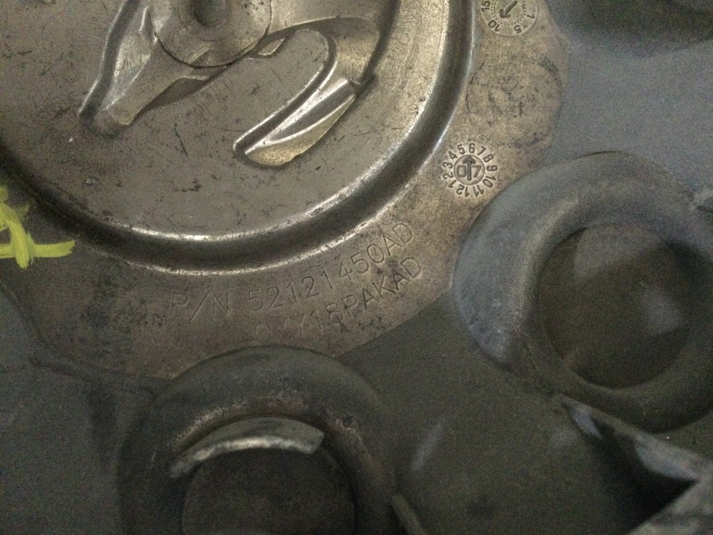 2007 Dodge Ram 1500 Wheel Center Cap OEM 52121450AD