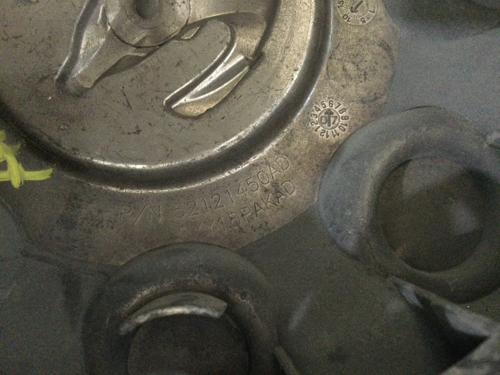 2007 Dodge Ram 1500 Wheel Center Cap OEM 52121450AD