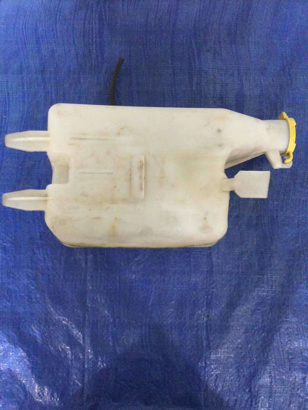 2004 Dodge Ram 1500 Windshield Washer Fluid Reservoir Tank 55077319AA OEM