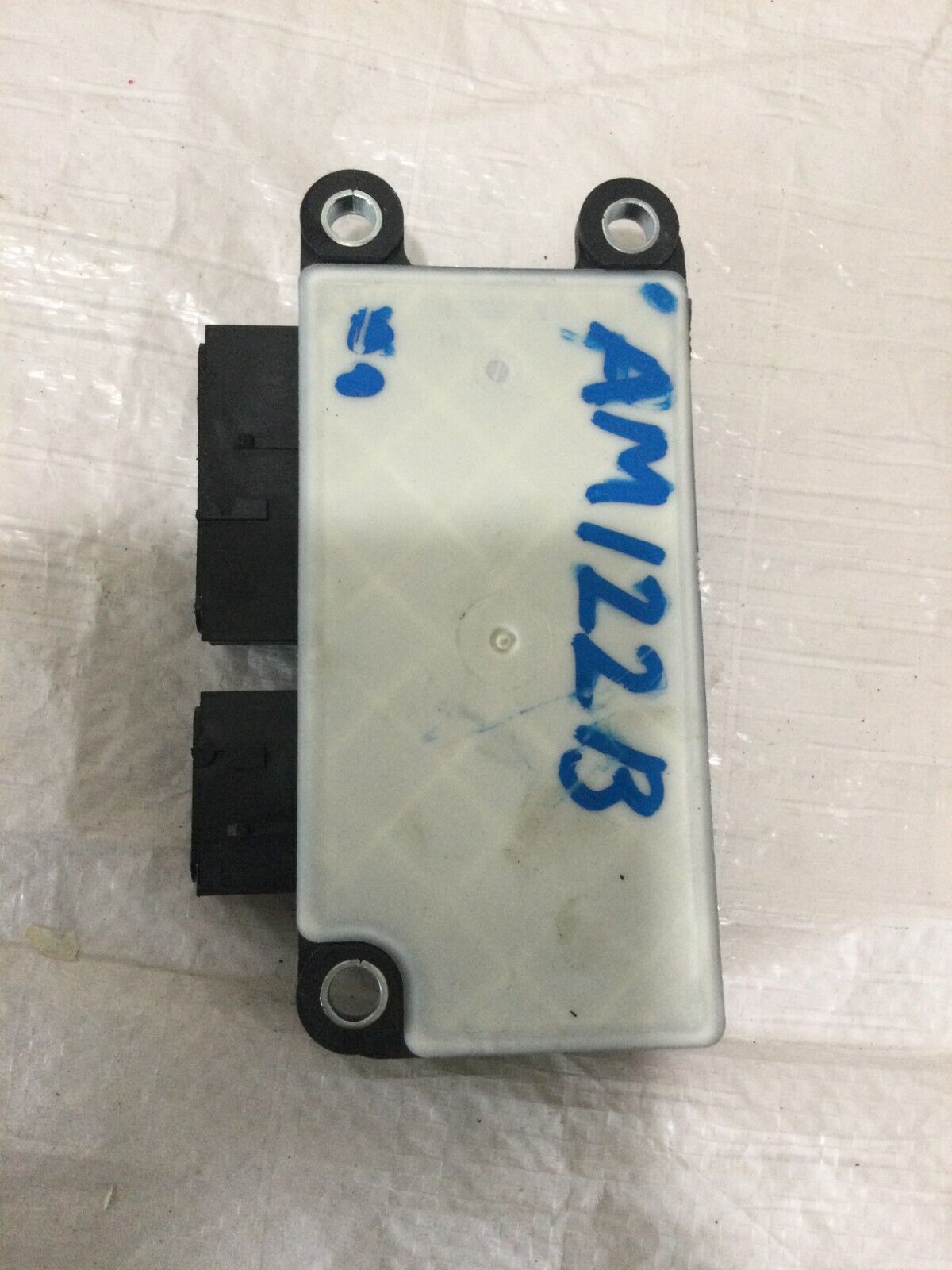 2018 2019 2020 Buick Regal Sportback SRS Restraint Control Module OEM 13526700