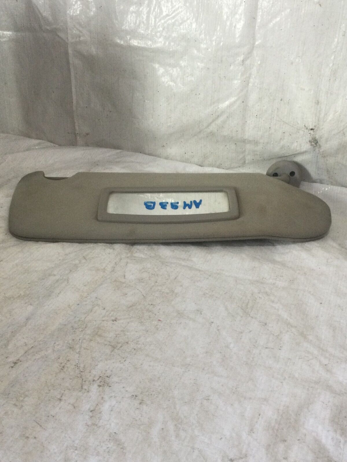 2003-2006 Dodge Ram 2500 Right Passenger Sun Visor RH OEM