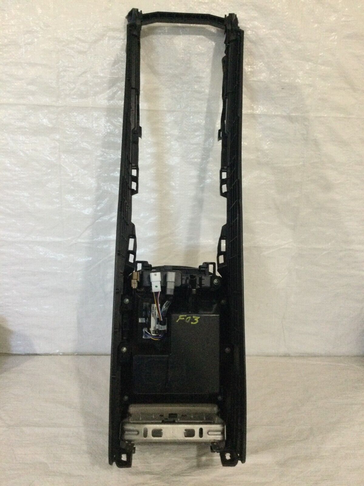 2017 Infiniti Q50S Leather Center Console Armrest Assembly OEM