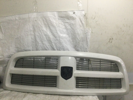 2009-2012 Dodge Ram 1500 Upper Grill Grille White 82211741AB OEM