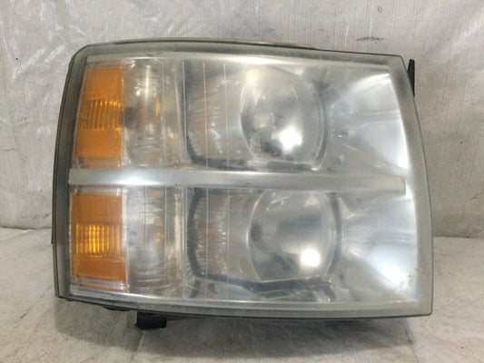 2007-2013 Chevrolet Silverado 1500 2500 Right Passenger Headlight Halogen OEM