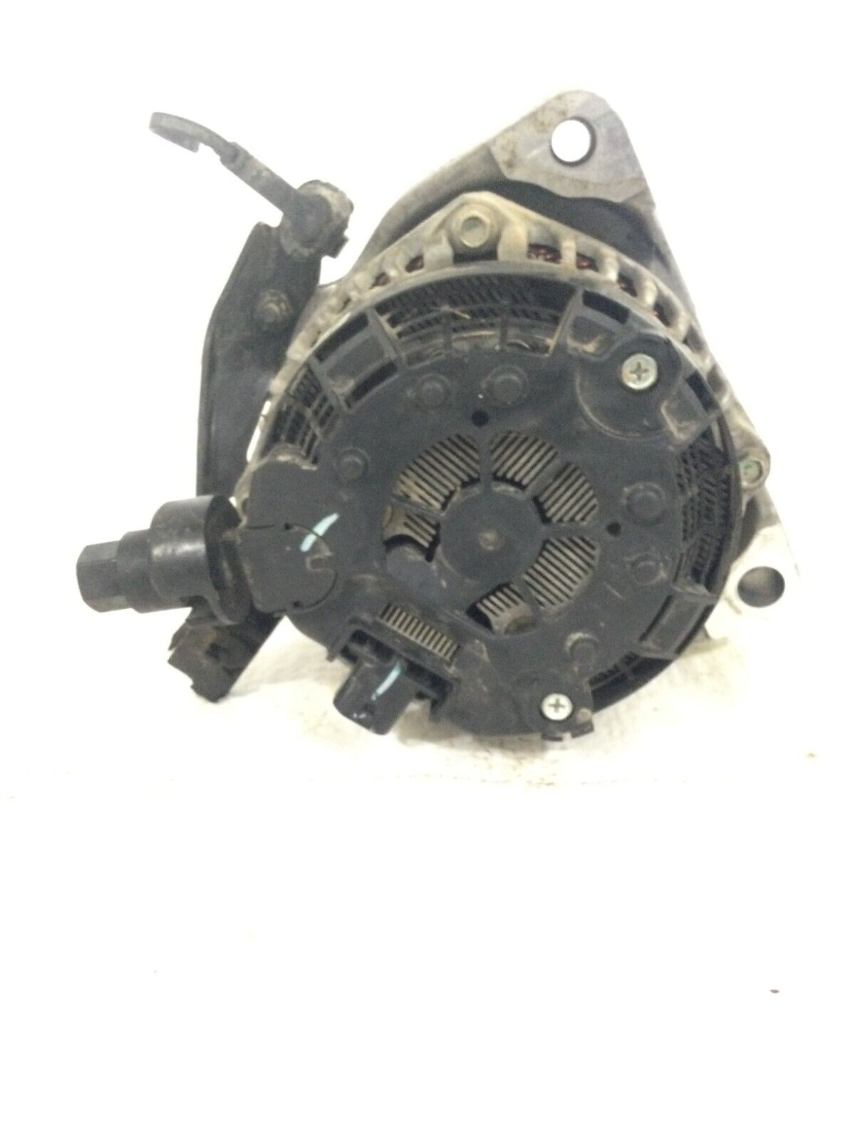 2021 Chevrolet Silverado 1500 Alternator Motor OEM 13539726