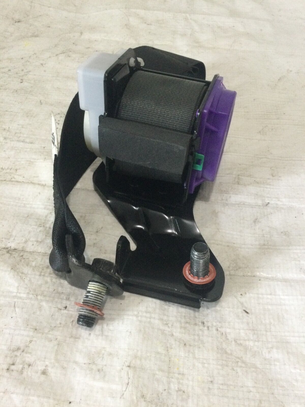 2017 Hyundai Elantra  Rear Right Seat Belt  OEM