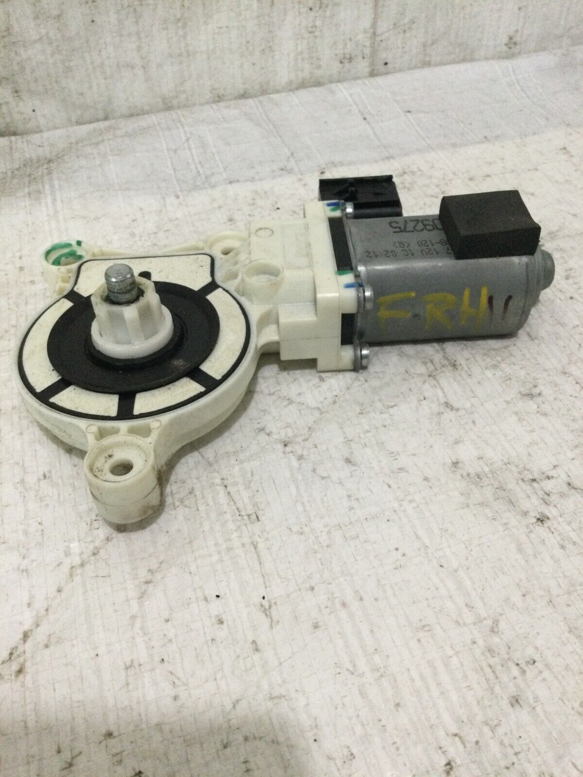 2018 RAM 1500 Front  Right side Door Power Window Motor OEM