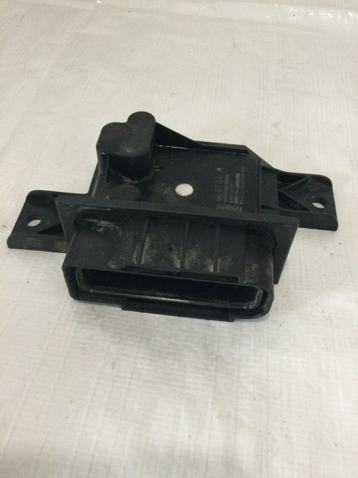 2019 Buick Regal Fuel Pump Relay Control Module 13528934 OEM