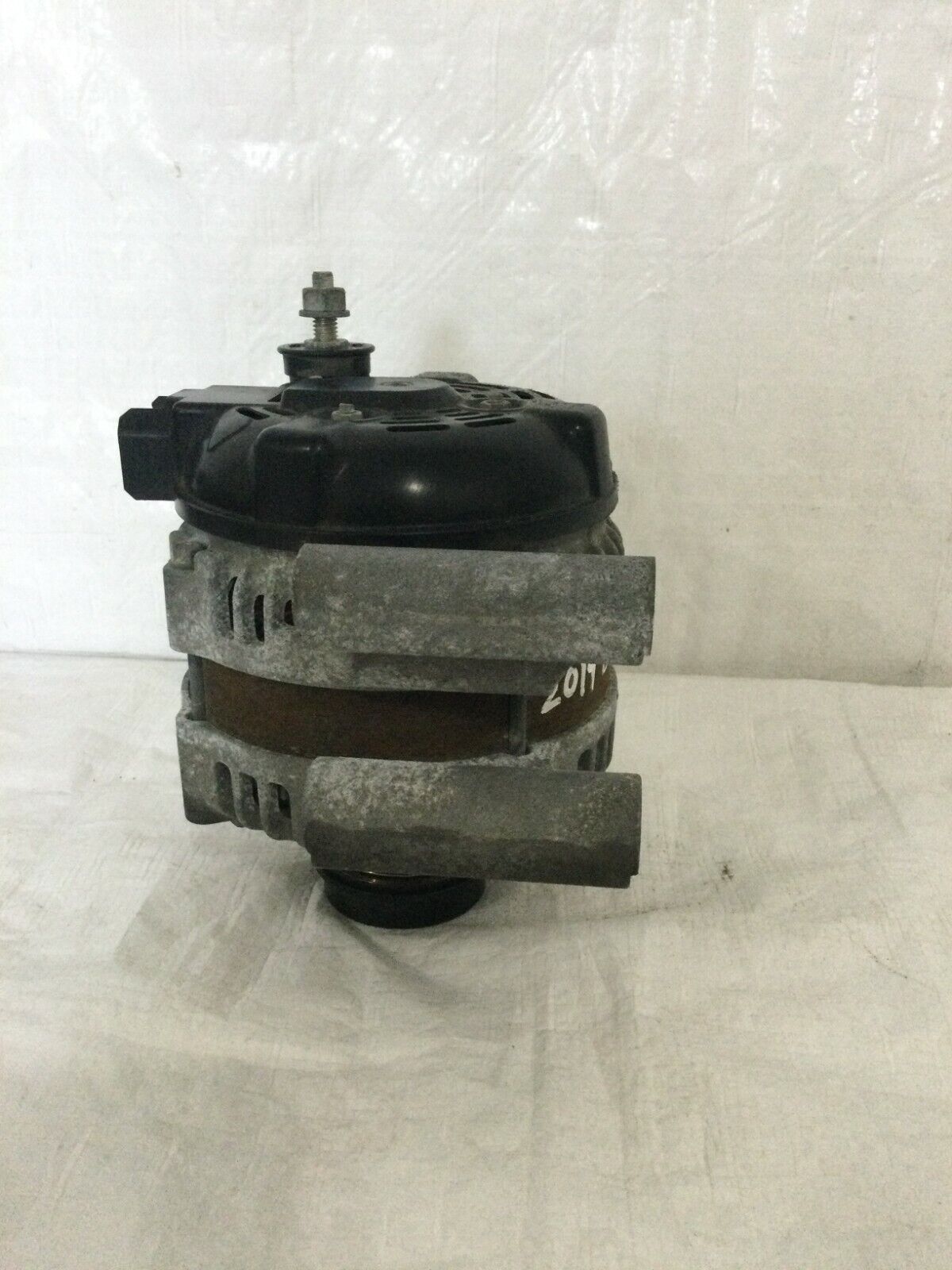 2018-2019 Buick Regal Preferred II Alternator Motor 13592811 OEM 2.0L