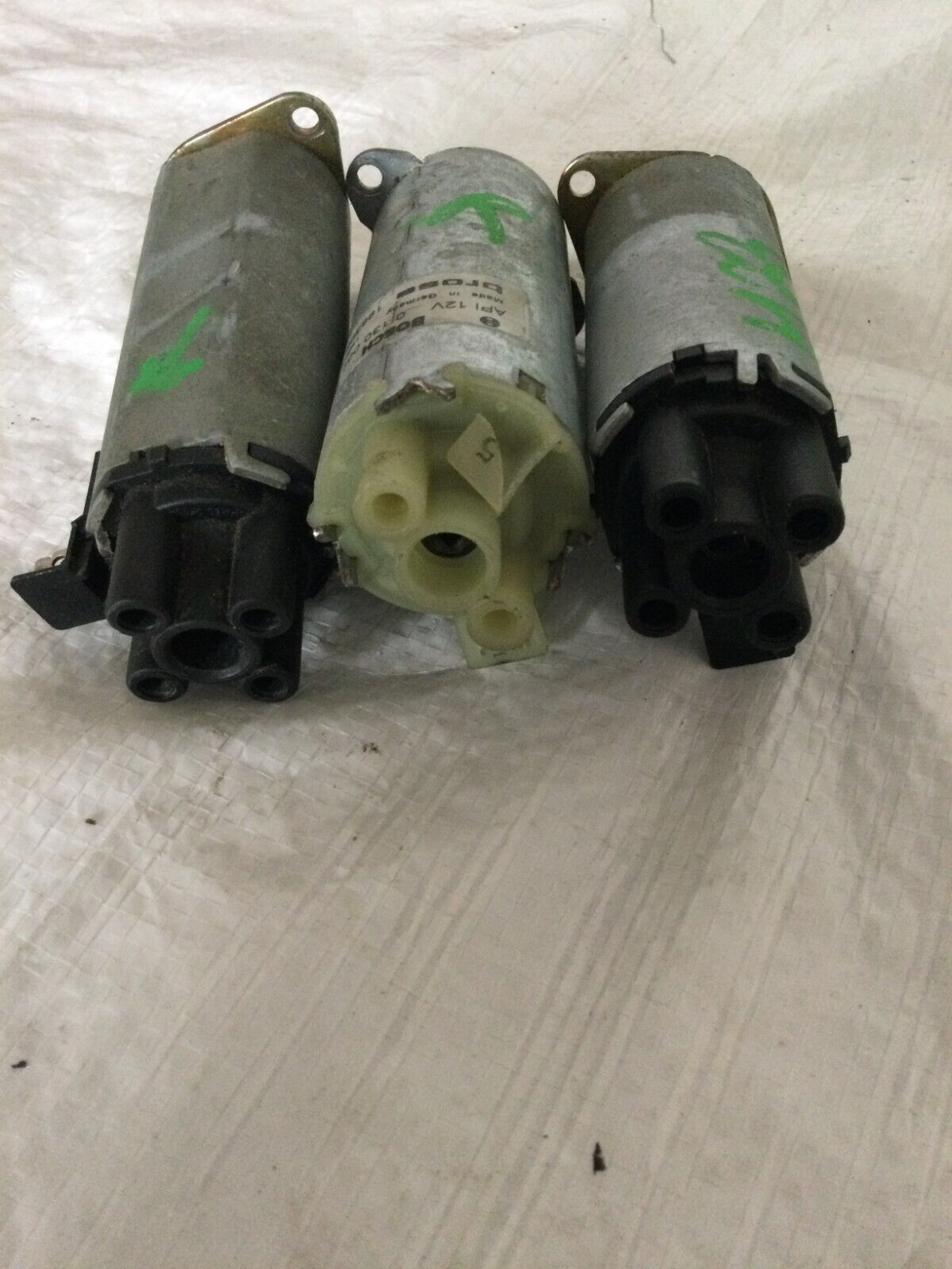 2004 Volvo S60 Driver Front Seat Power Motor OEM