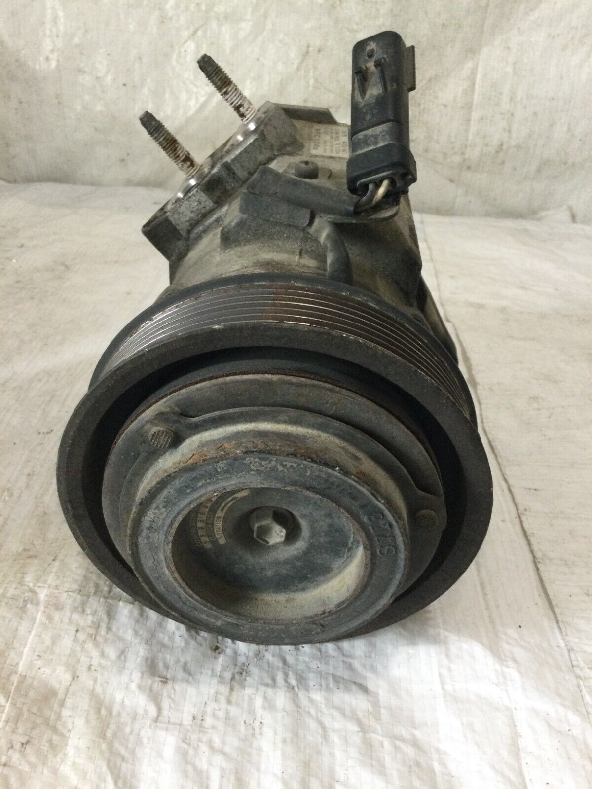 2004 Dodge Ram 1500  A/C Air Compressor 5.7L 447220-4821 OEM