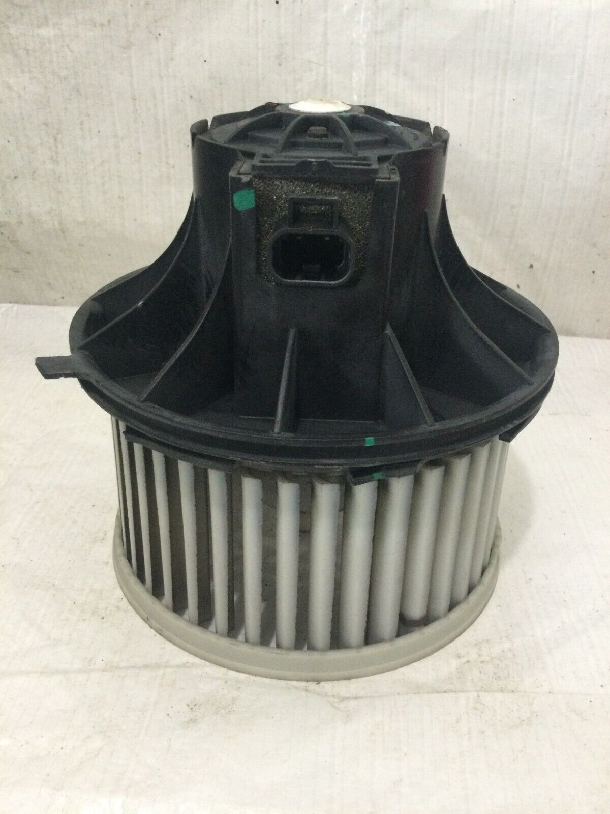 2007 Cdillac Escalade A/C Heater Blower Motor 52408152 OEM