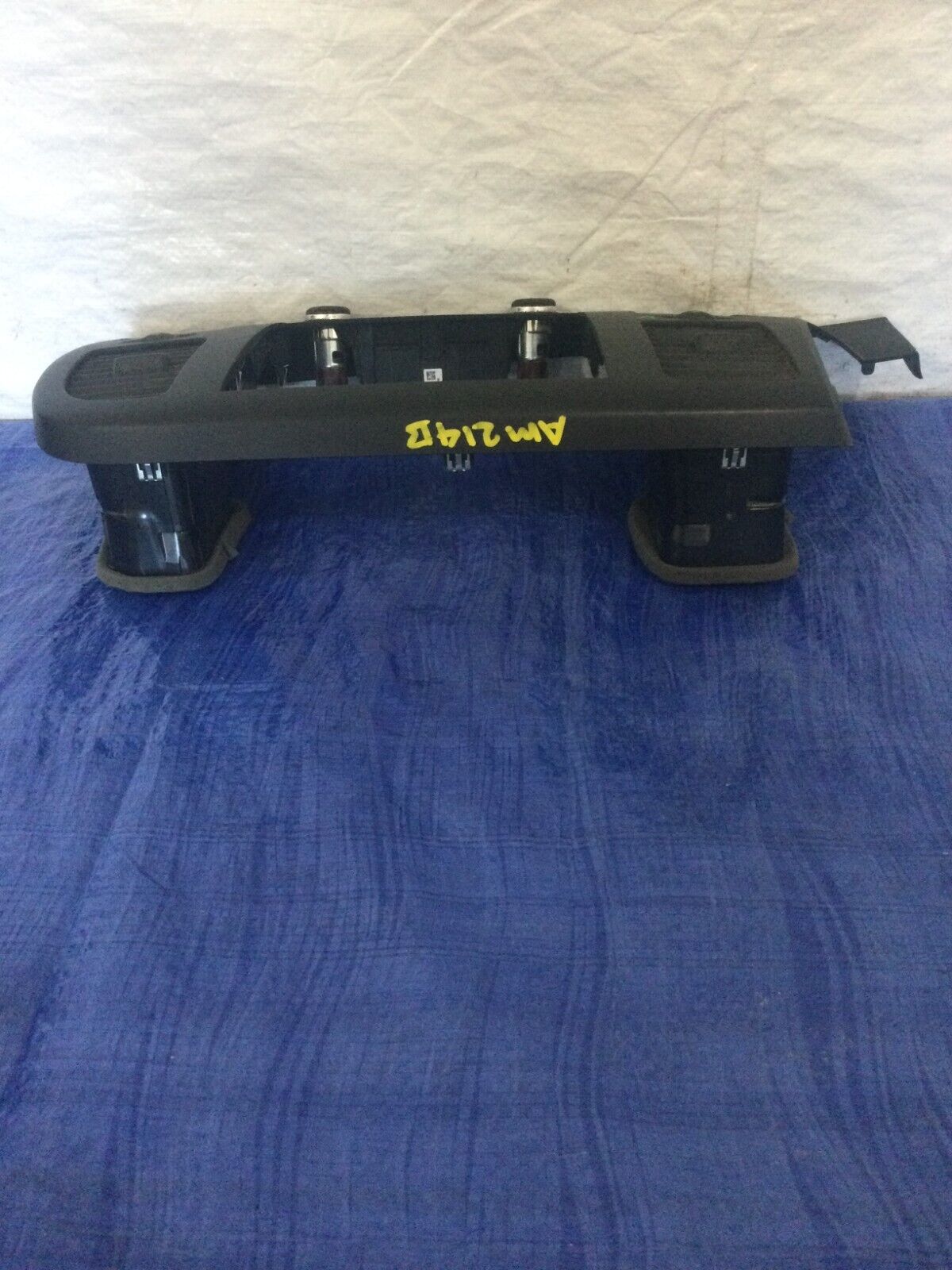 2007-201 3 GMC Sierra Center Dash Radio Bezel Climate Trim Black OEM 20935608