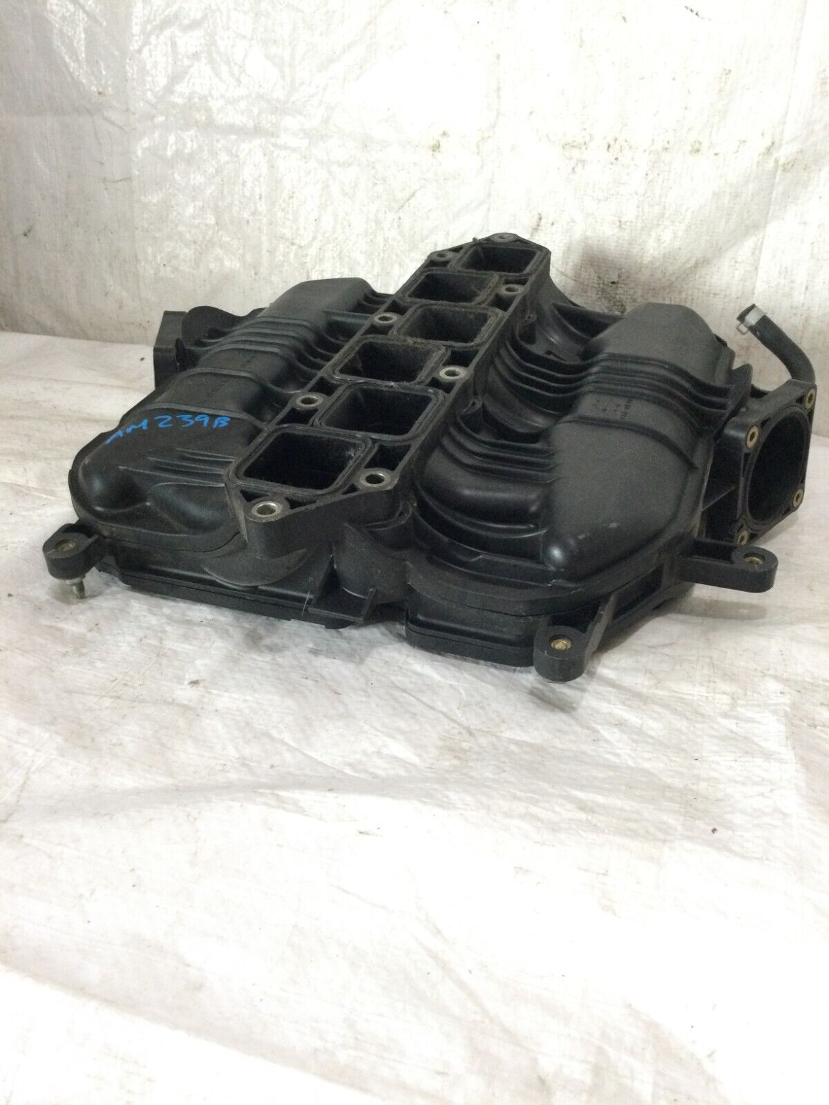 2007 Infiniti G35 Sedan Upper Air Intake Manifold Assembly OEM