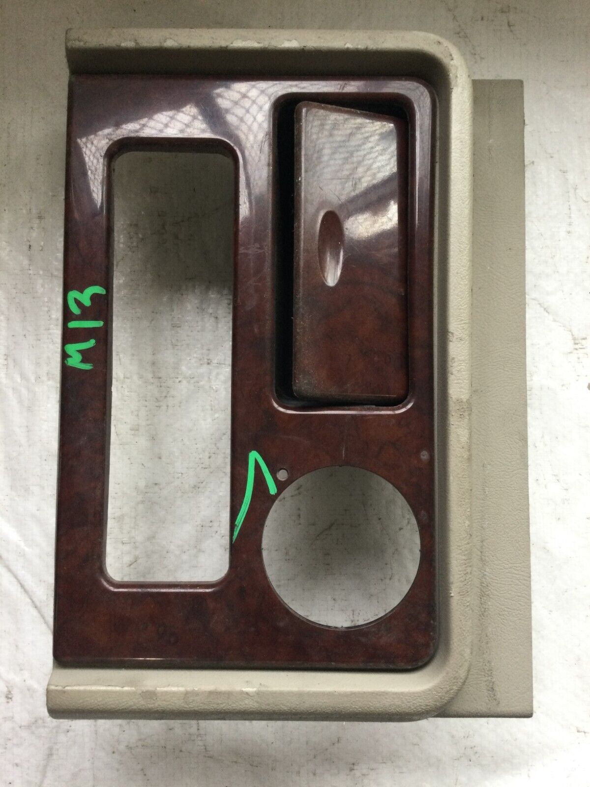 2003-2006 Cadillac Escalade Woodgrain Dash Trim Storage Bin Clock Bezel OEM