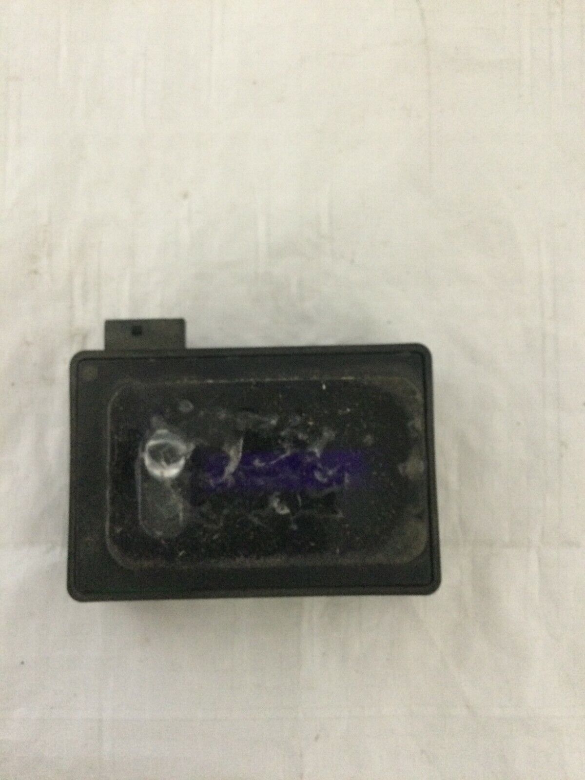 2006 BMW 750Li Sedan Windshield Rain Sensor Module OEM 6947845