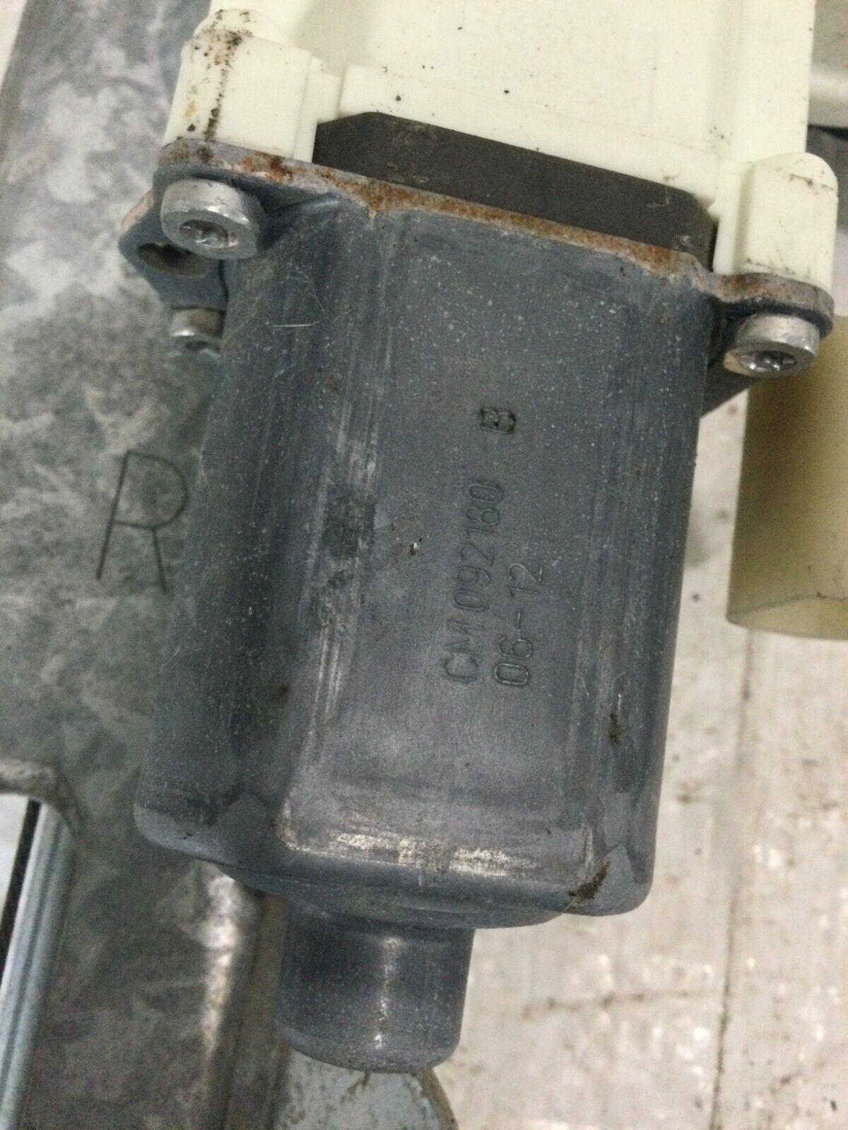 2007 GMC YUKON XL1500  Rear Right Passenger  Side  Door Power  Window Regulator