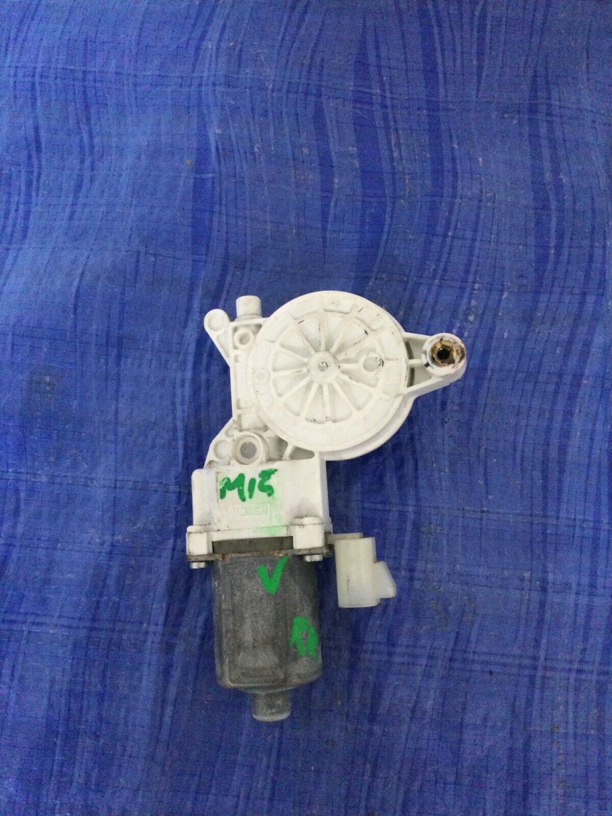 2007-2008 Cadillac Escalade ESV Right Rear Power Window Motor OEM