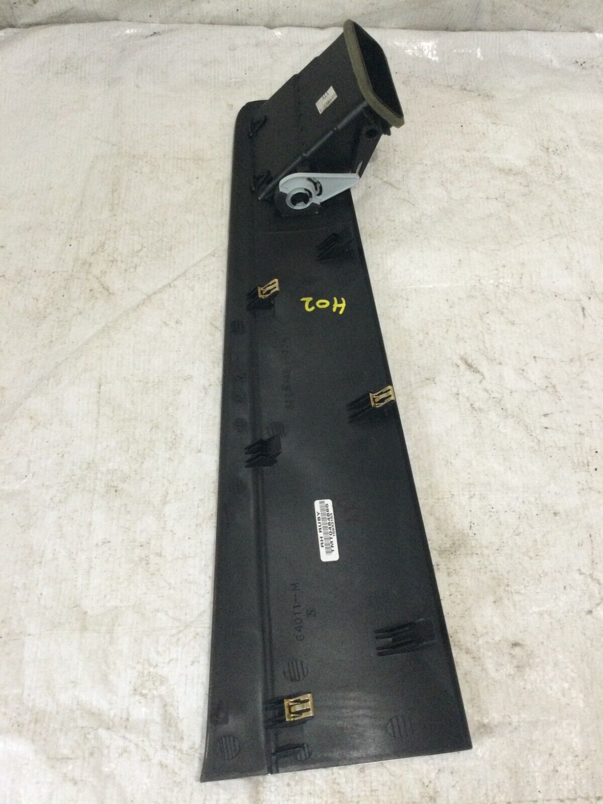 2007 Cadillac Escalade  Dash Vent  Passenger Right Side Trim RUBY 15933153