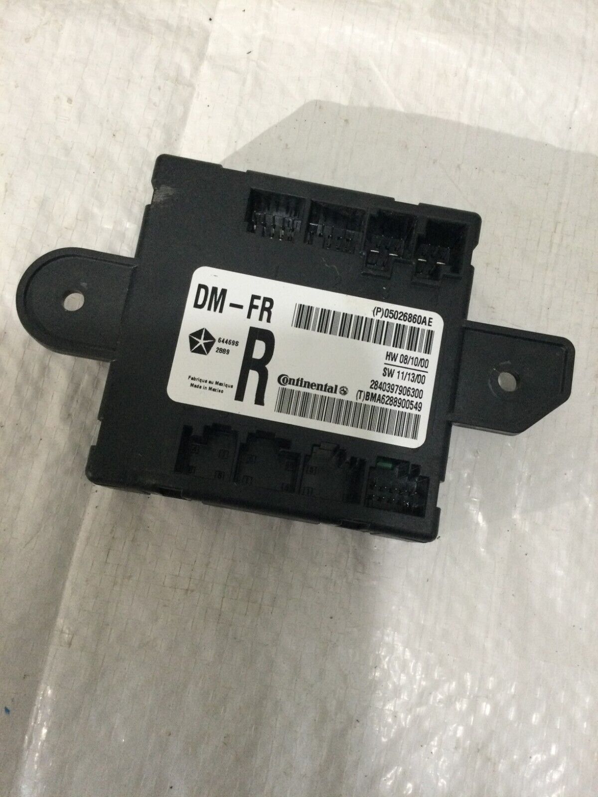 2020 Dodge Grand Caravan Front Right Door Control Module 05026860AE OEM