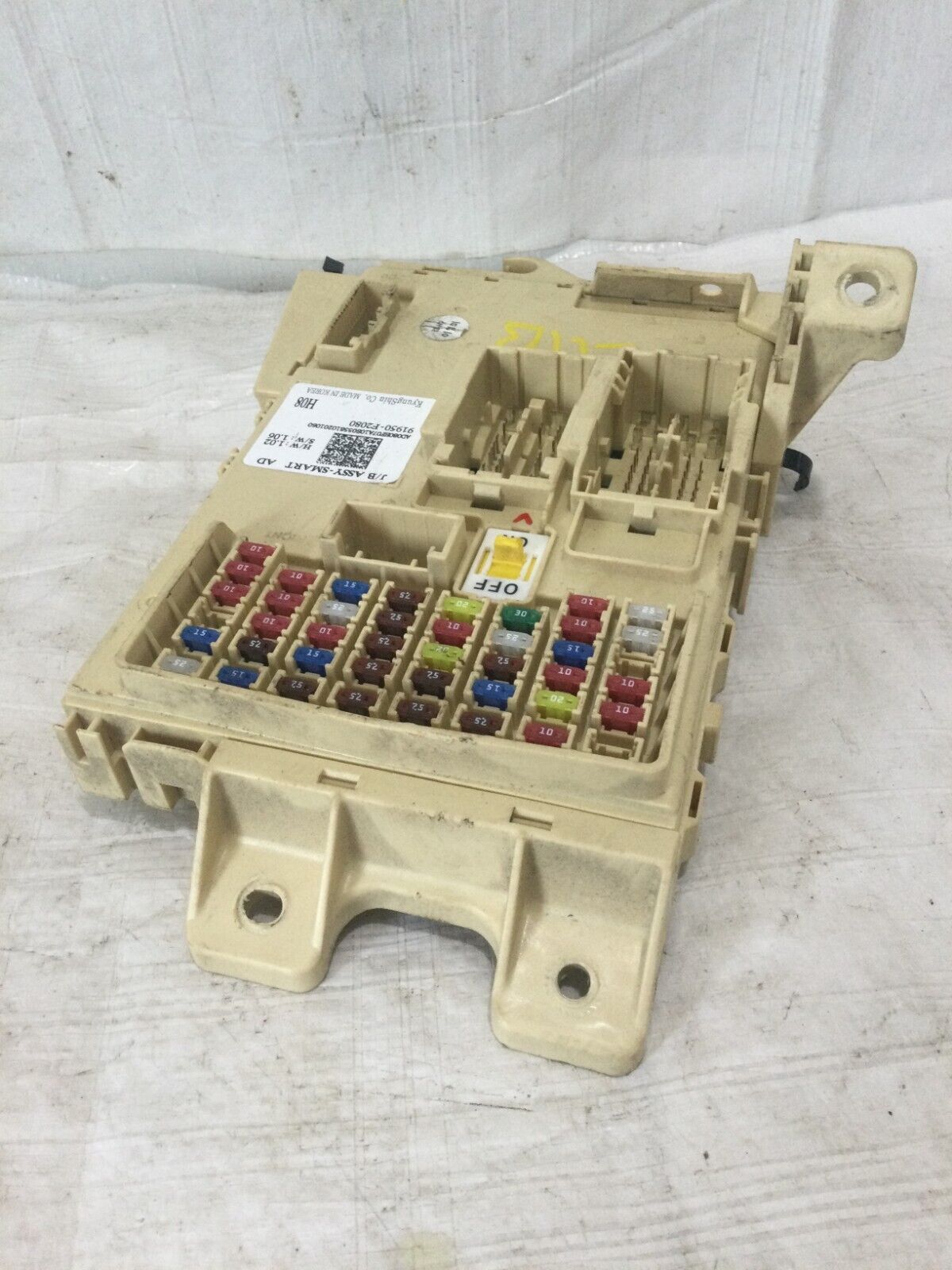 2017 Hyundai Elantra  Cabin Fuse Box  91950-F2080 OEM