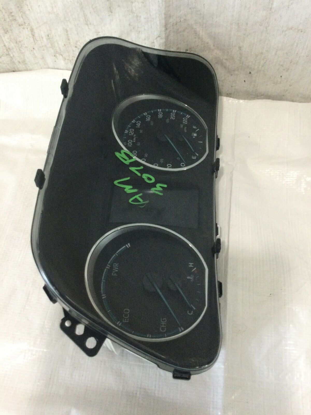 2018 Toyota RAV4 Speedometer Gauges Instrument Cluster 83800-4A200 KPH OEM