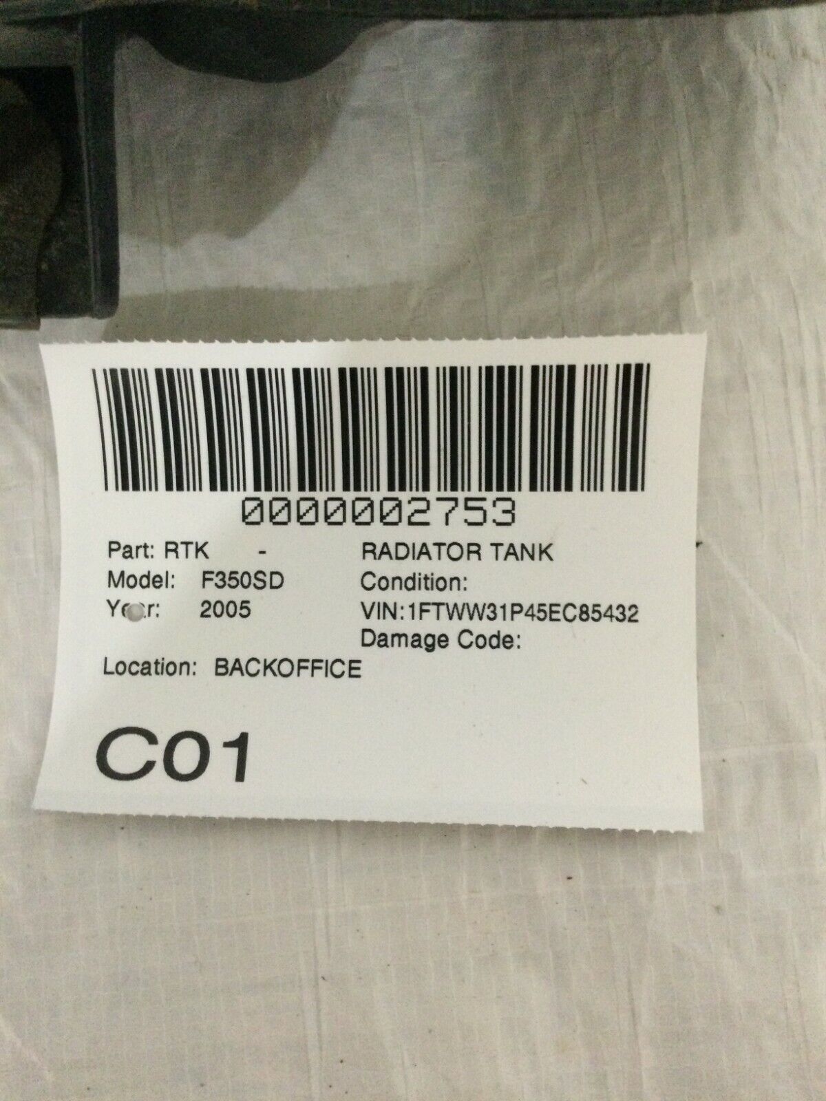 2005 Ford F-350SD Radiator Tank OEM 6.0L Diesel 