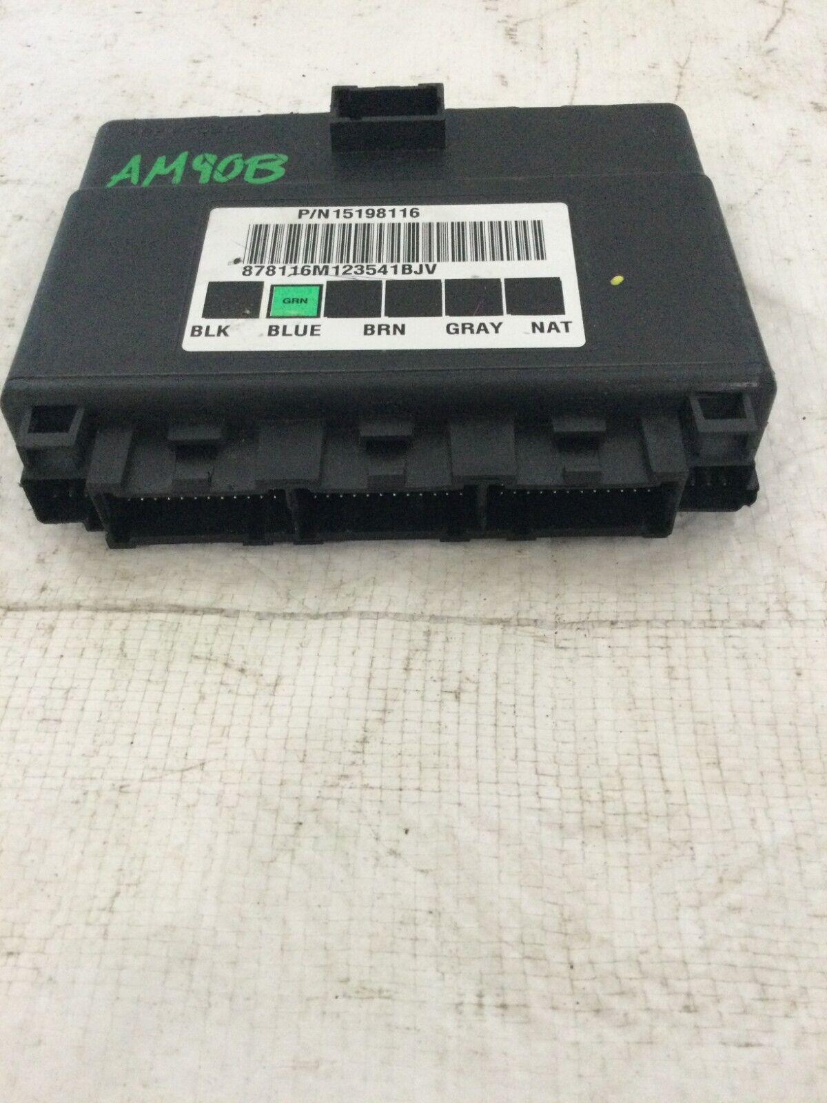 2003-2006 Cadillac Escalade EXT Body Control Module 15198116 BCM