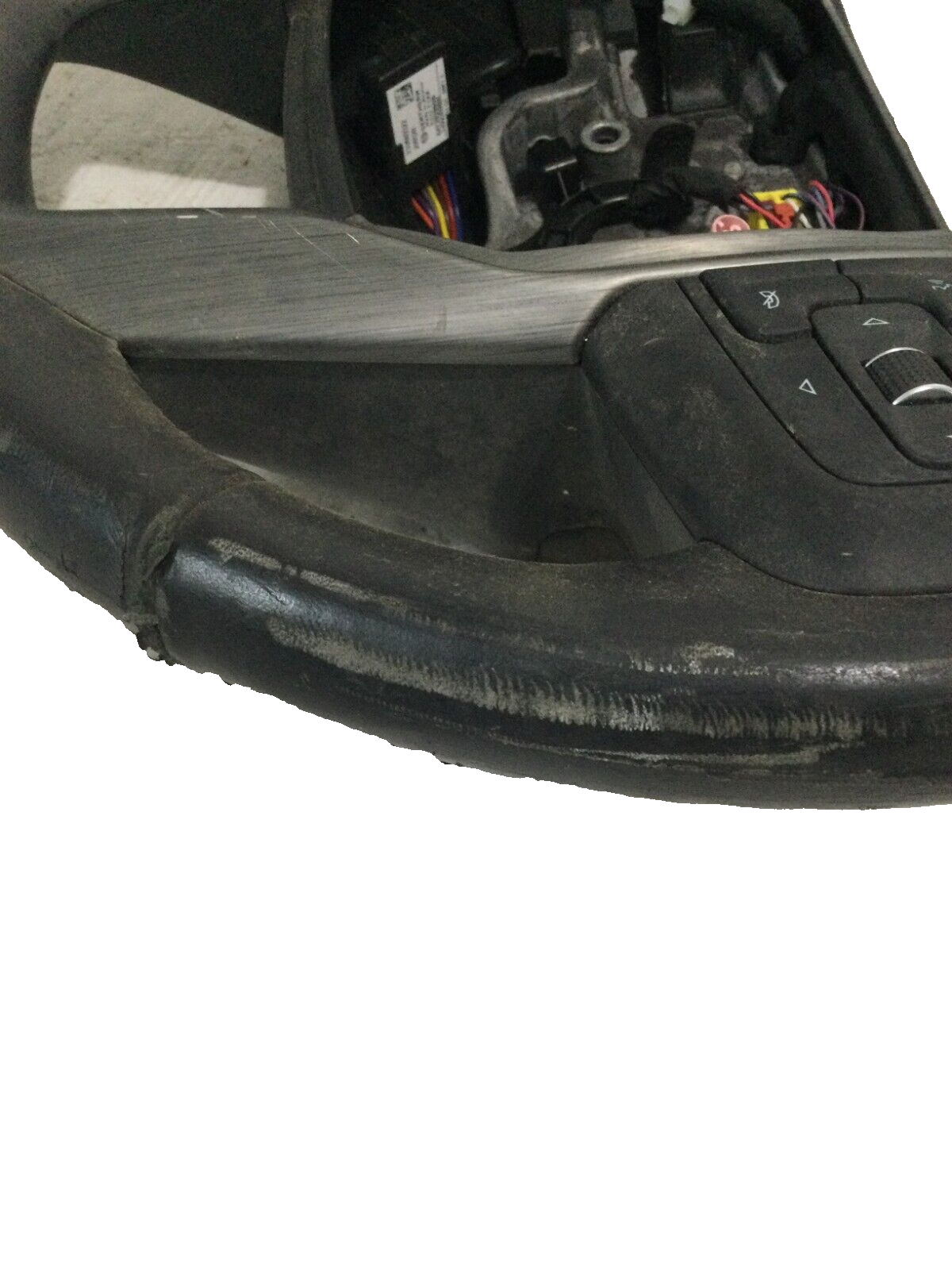 2021 GMC Sierra 3500HD Denali Crew Cab Steering Wheel 84946336 OEM