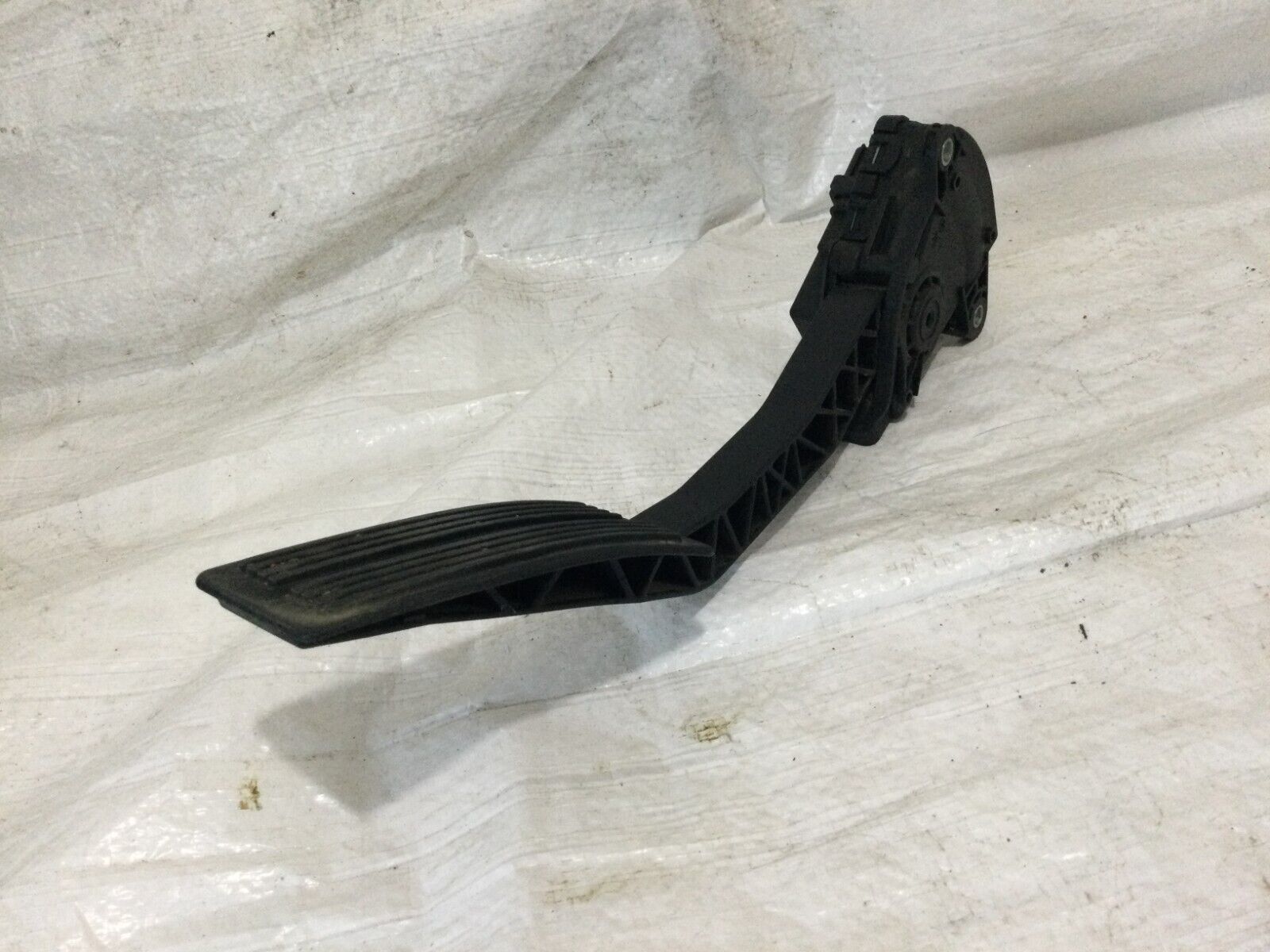 2005-2006 Dodge Ram 1500 Accelerator Gas Pedal Sensor OEM 53032794AB