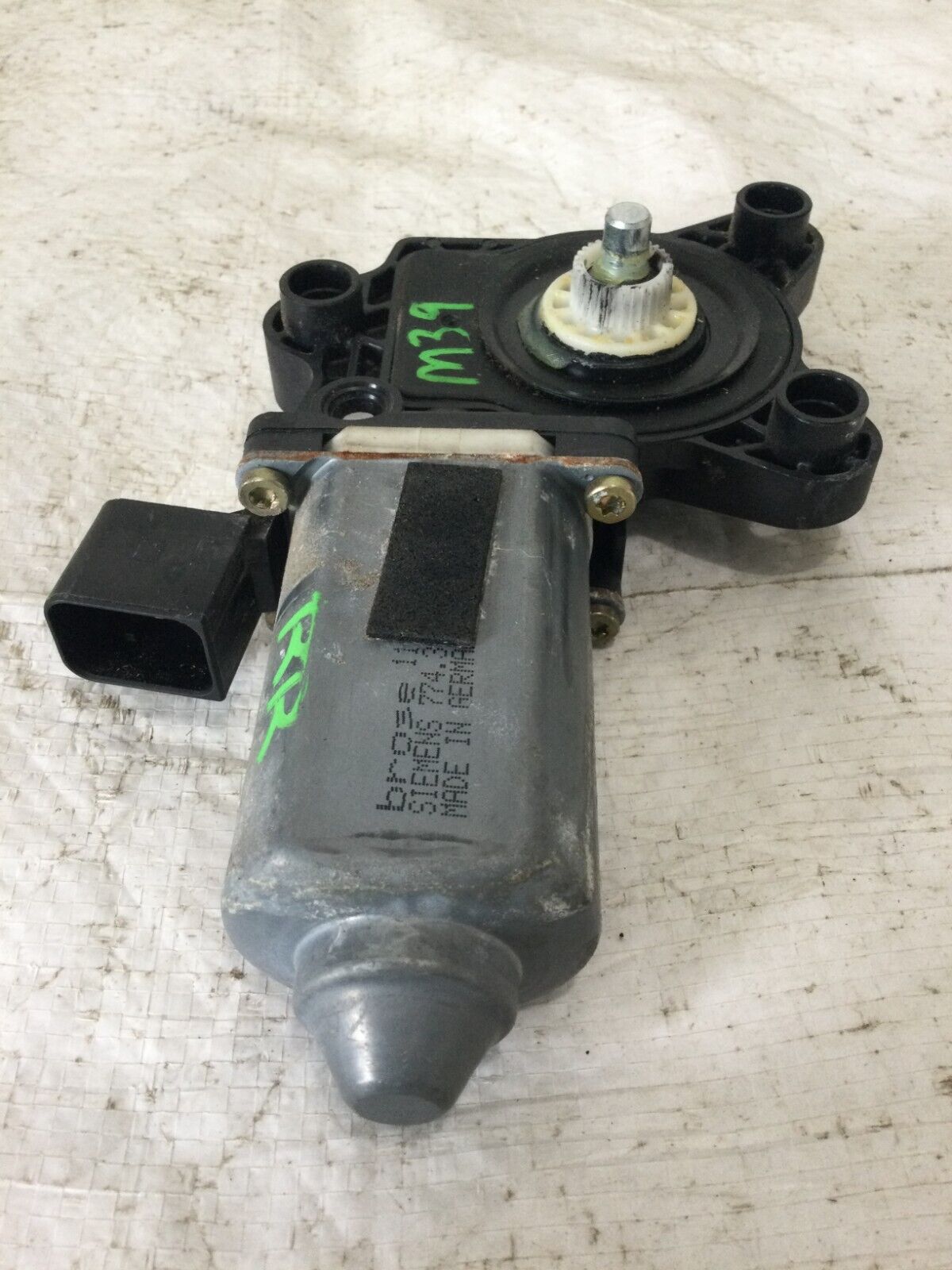 2004 Mercedes Benz S430 Rear Right Power Window Motor OEM